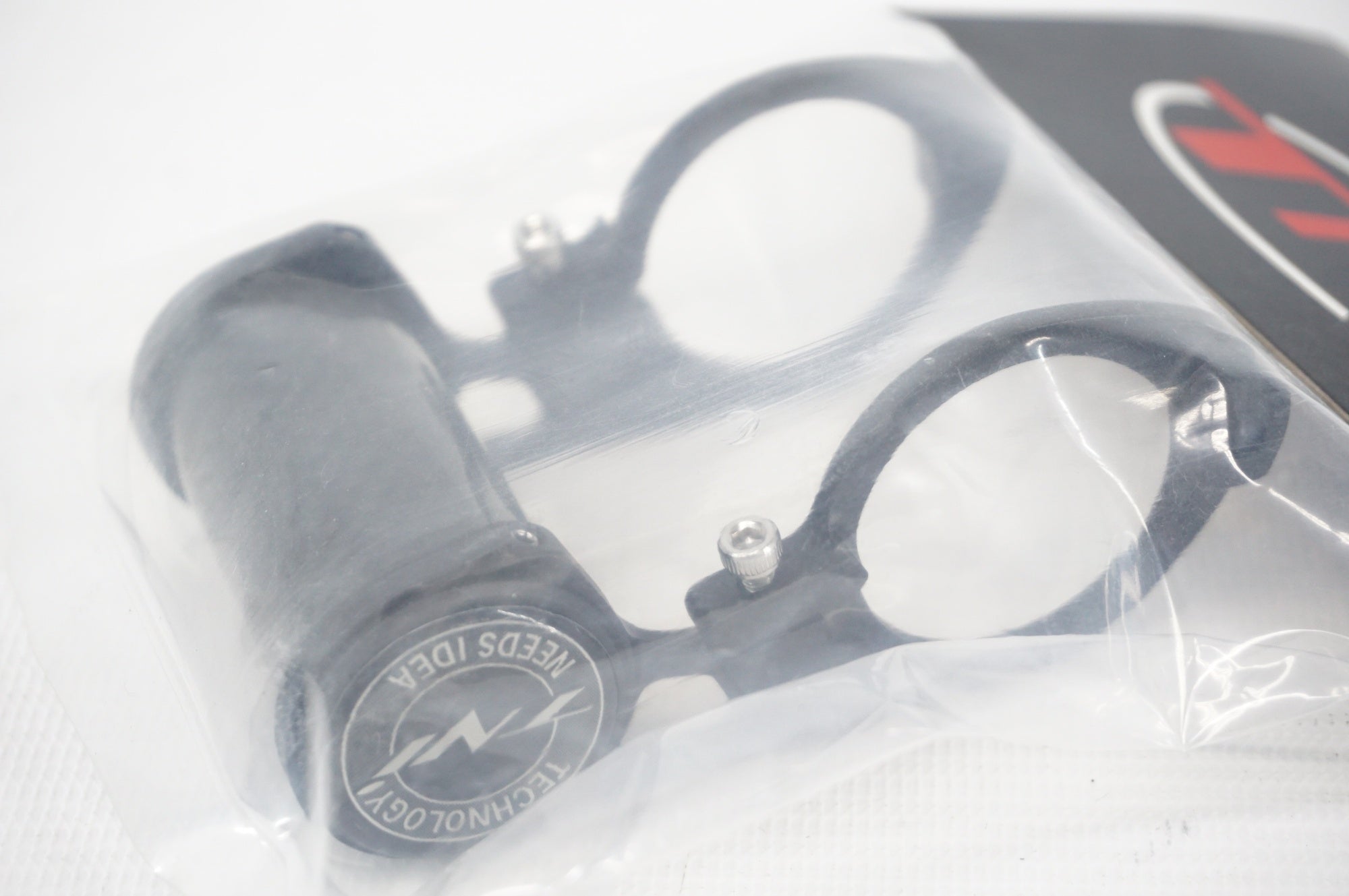 TNI 「ティーエヌアイ」 軽量カーボンステー / 阪急塚口店