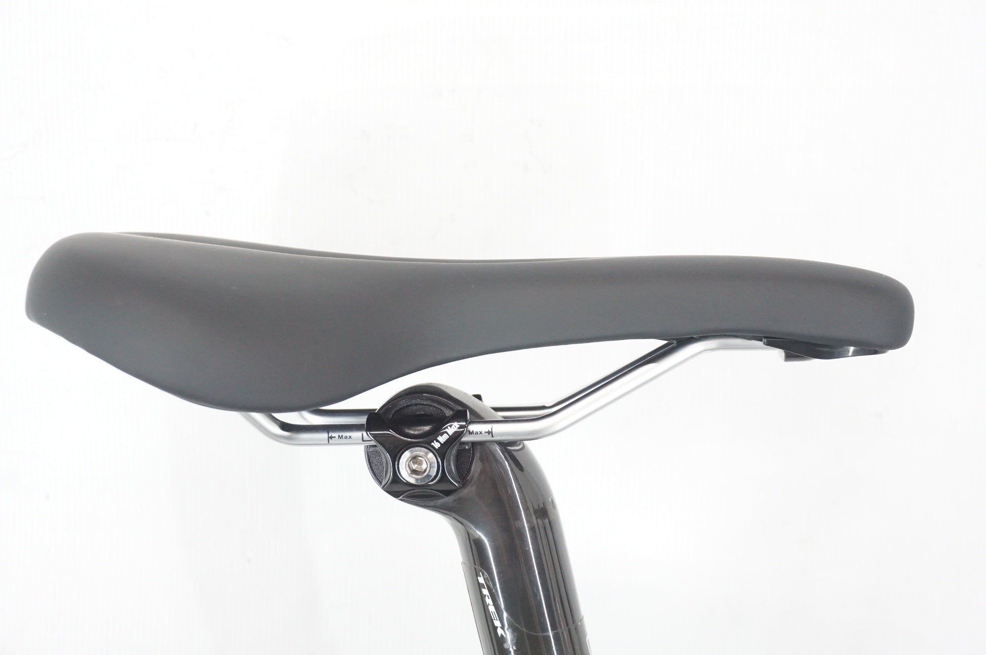 TREK 「トレック」 EMONDA SL6 WSD 2017年モデル ロードバイク / 阪急塚口店