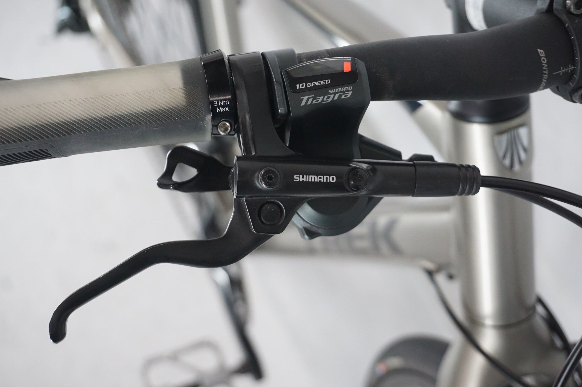 TREK 「トレック」 FX SPORT4 2018-2019年モデル クロスバイク / 阪急塚口店