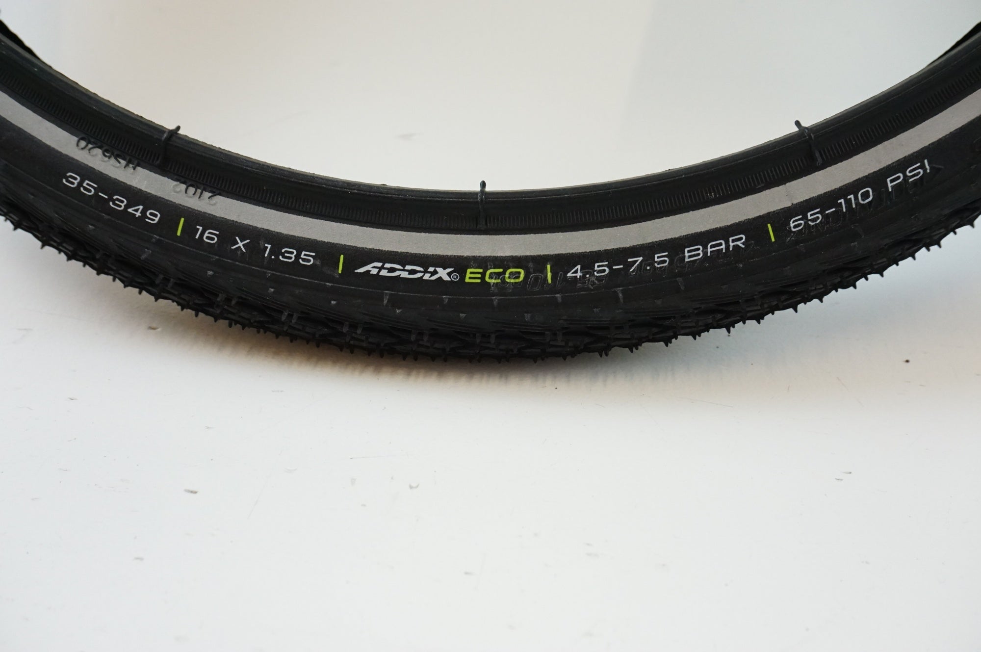 SCHWALBE 「シュワルベ」 マラソン 16X1.35 / 浜松店