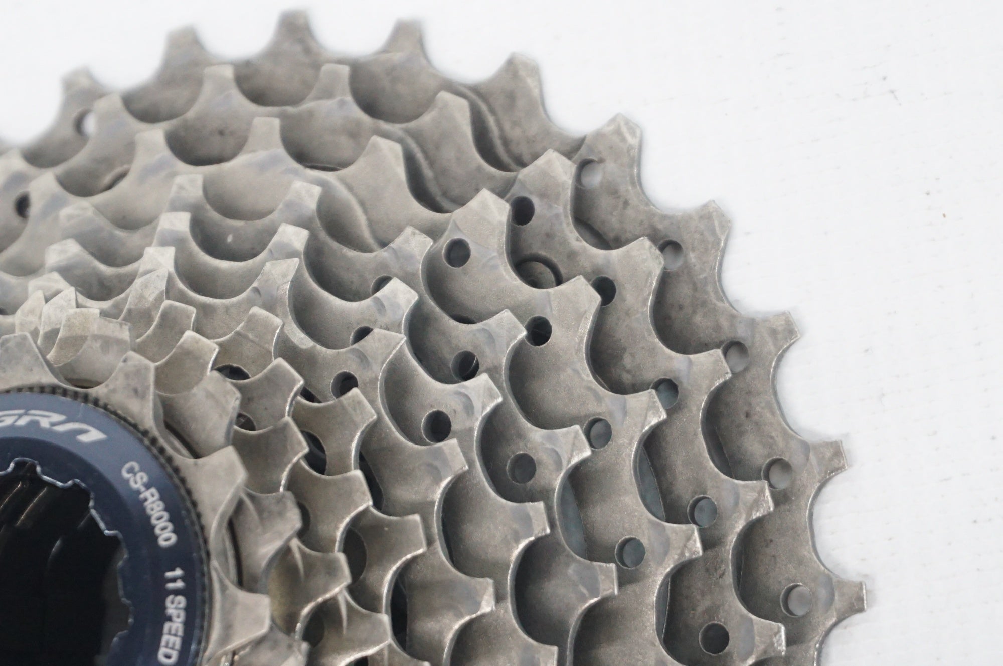 SHIMANO 「シマノ」 ULTEGRA CS-R8000 11-30T スプロケット / 阪急塚口店