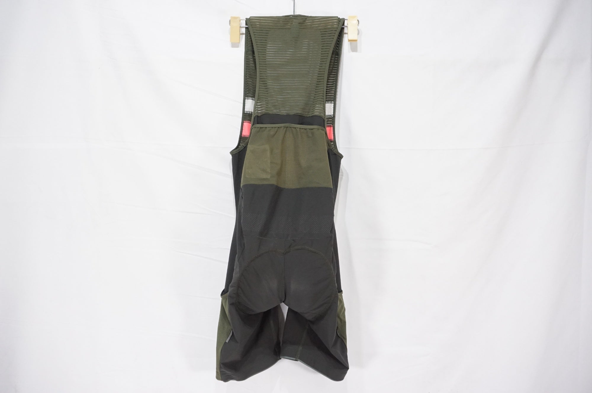 RAPHA 「ラファ」 CARGO BIB SHORTS Sサイズ ビブショーツ / AKIBA店
