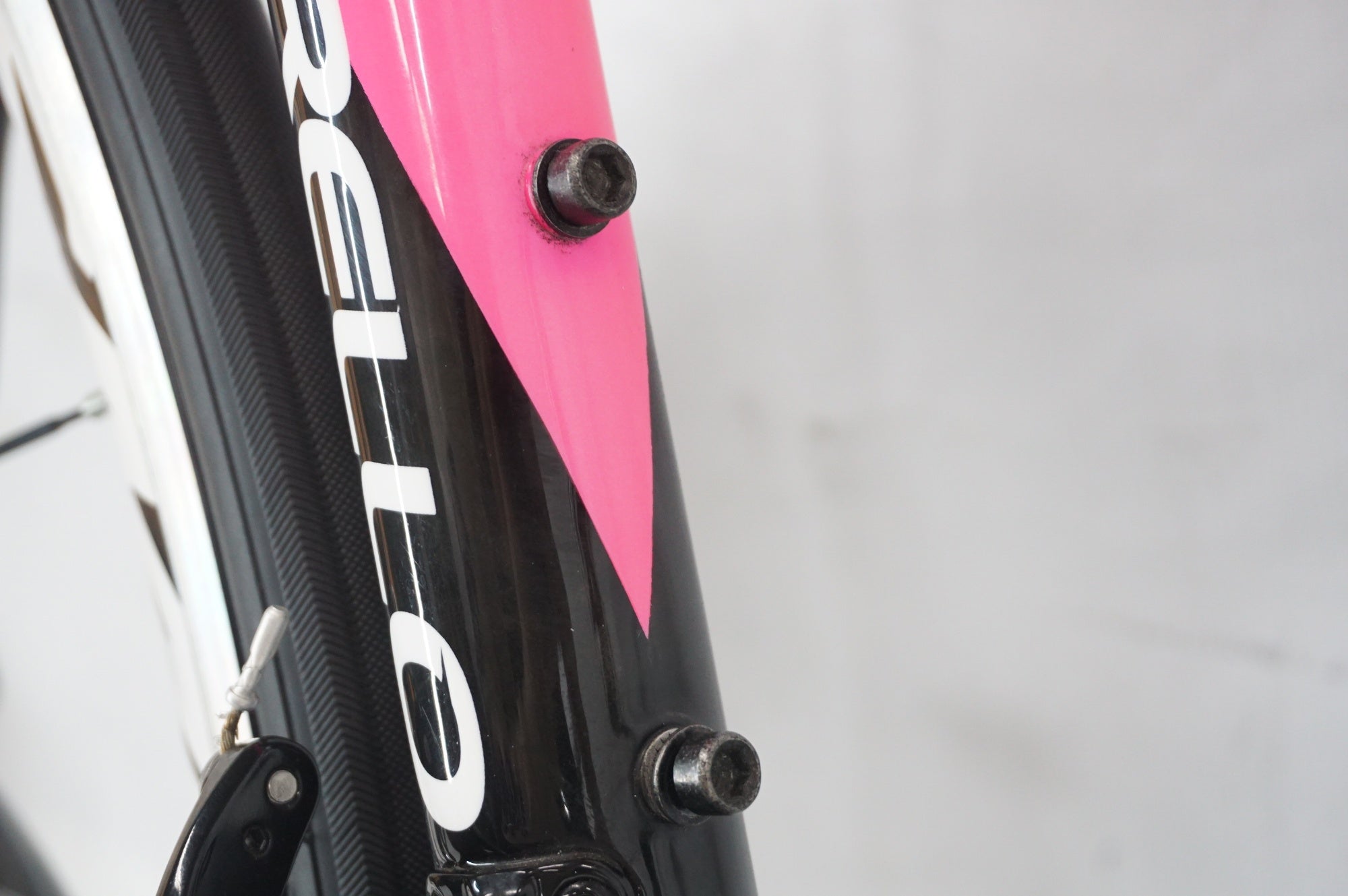 PINARELLO 「ピナレロ」 RAZHA 105 2016年モデル ロードバイク / 阪急塚口店