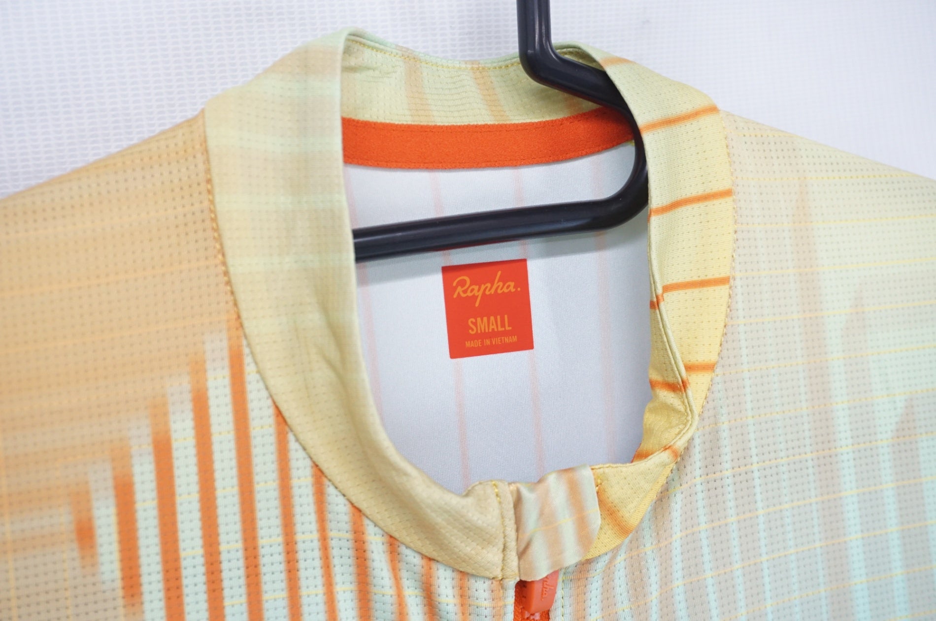 RAPHA 「ラファ」 TUNNEL VISION PT TRAINING Sサイズ ジャージ / 阪急塚口店