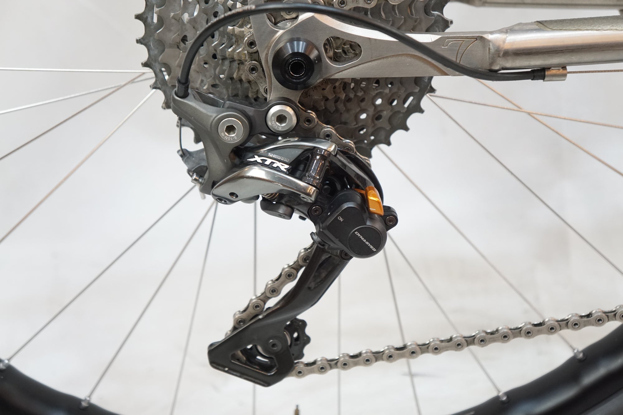 SEVEN CYCLE 「セブン サイクル」 CARBON / TI 年式不明 マウンテンバイク / バイチャリ浦和ベース