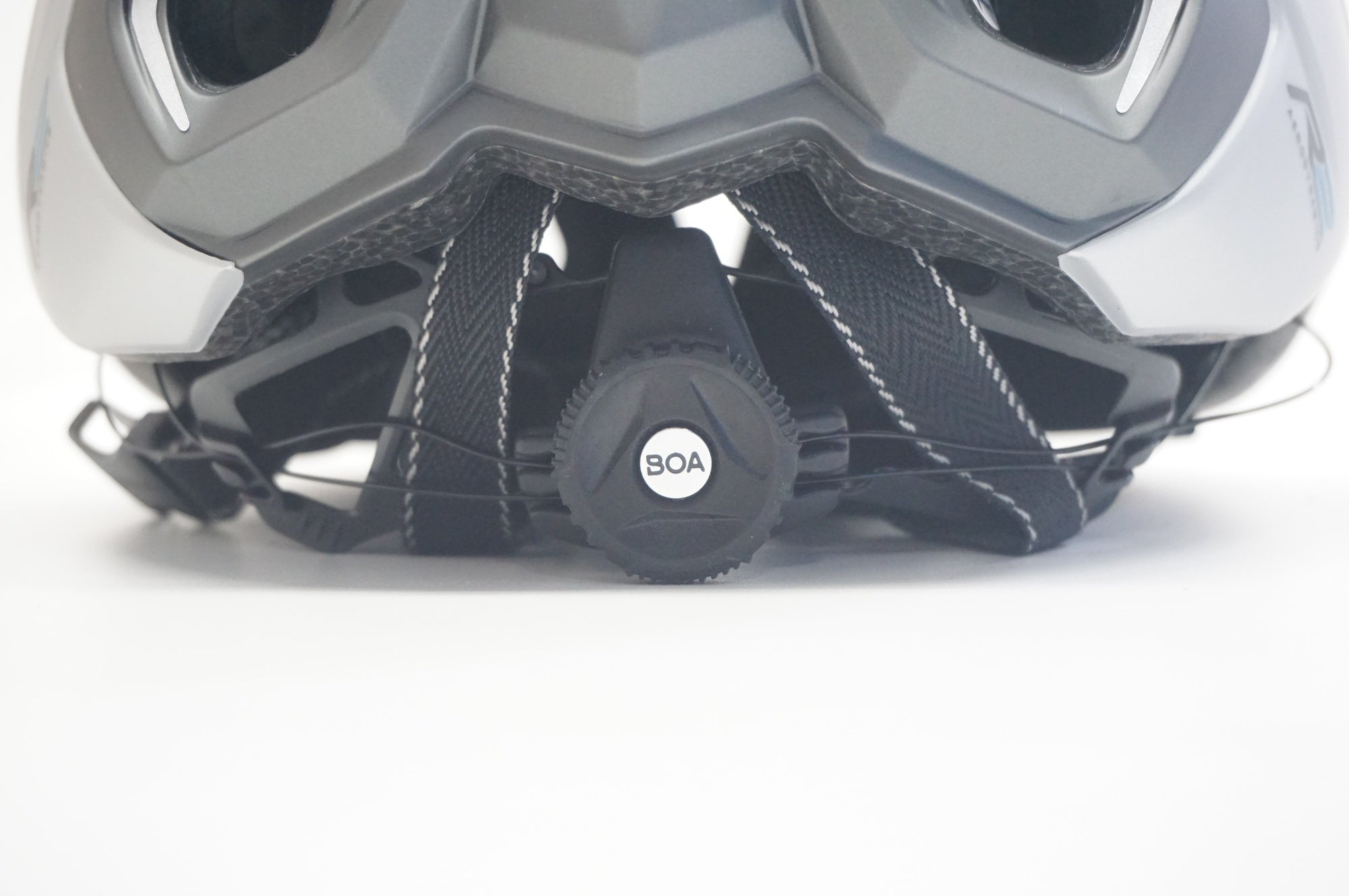 OGK KABUTO 「オージーケーカブト」 AERO R2 MIPS サイズS/M ヘルメット / 福岡店