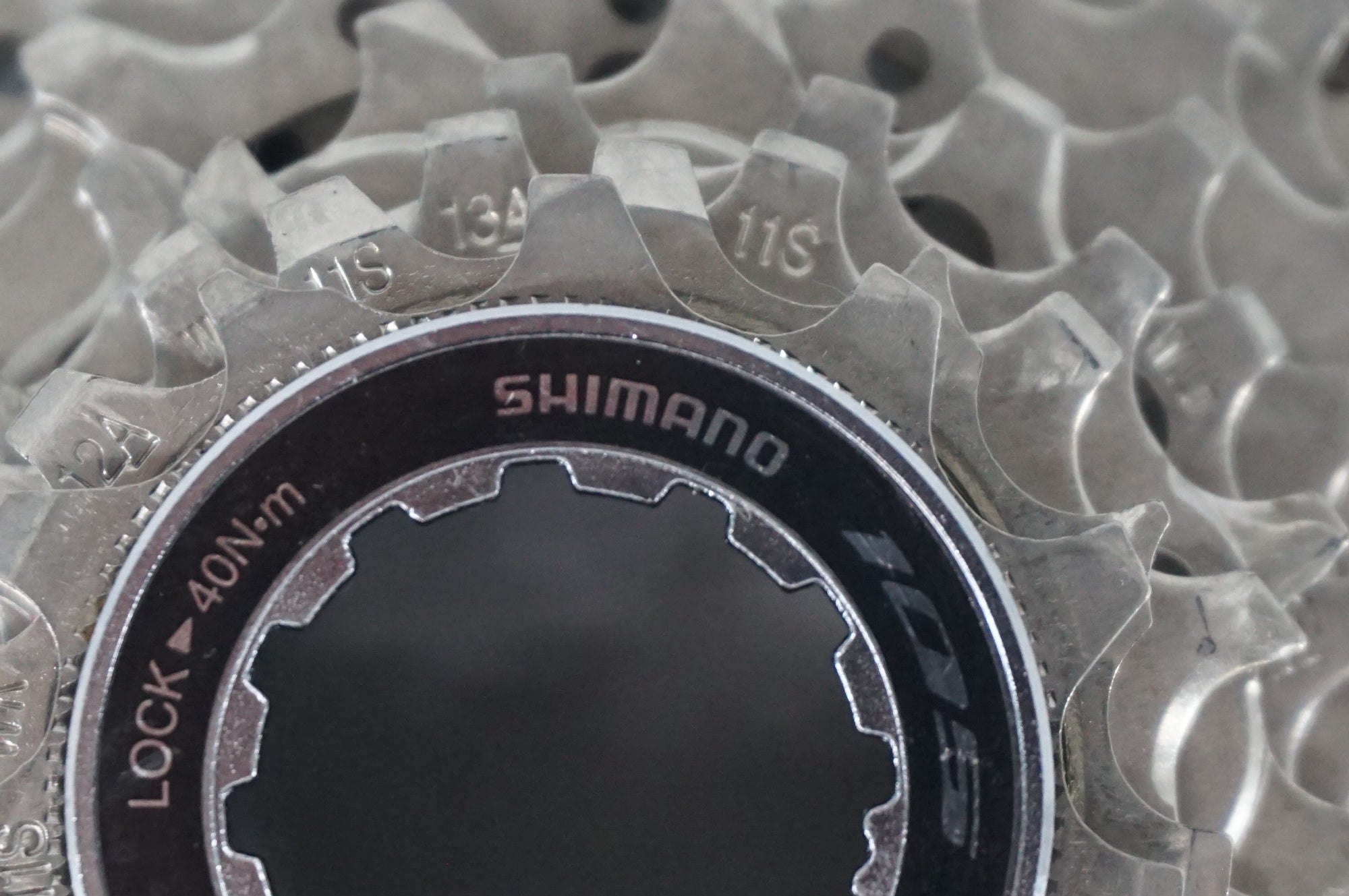 SHIMANO 「シマノ」 105 CS-R7000 11-30T スプロケット / 阪急塚口店