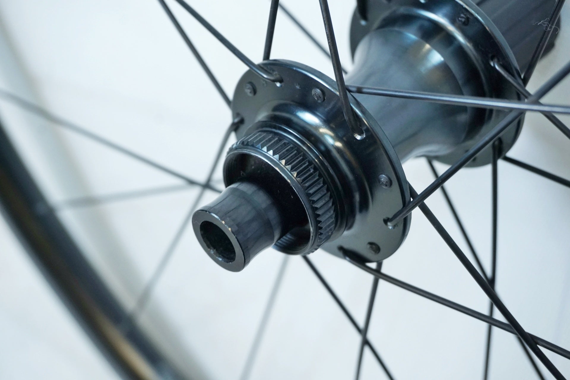 BONTRAGER 「ボントレガー」 AFFINITY TLR DISC シマノ11S ホイールセット / 有明ガーデン店