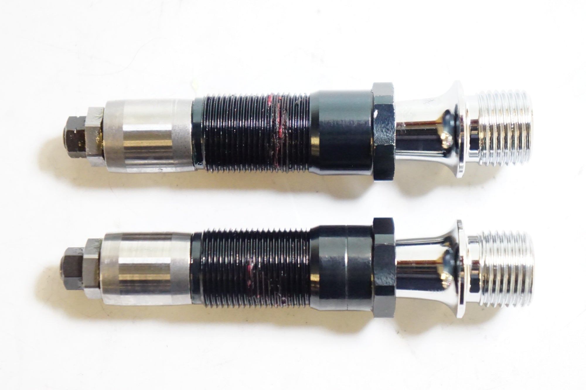 FAVERO 「ファベロ」 ASSIOMA DUO Shi パワーメーターペダルシャフト+SHIMANO PD-R8000 ペダル / 熊谷本店