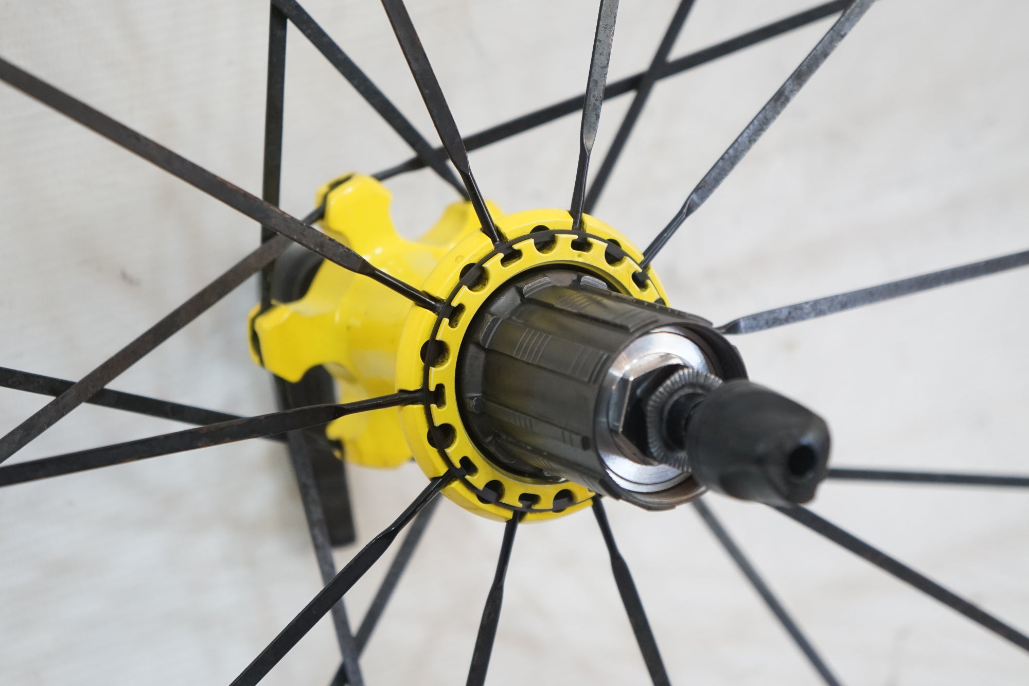 MAVIC 「マビック」 KSYRIUM ELITE UST シマノ11速 ホイールセット / バイチャリ浦和ベース