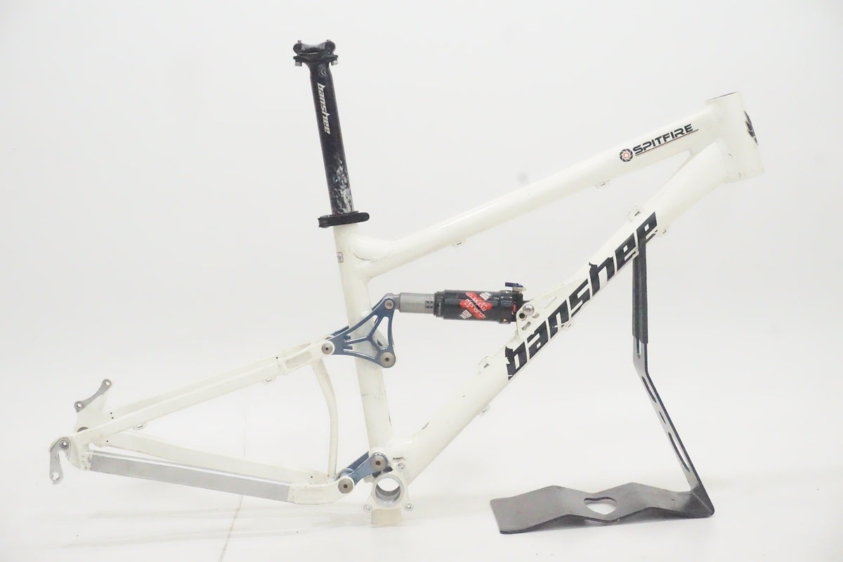 BANSHEE 「バンジー」 SPITFIRE 2010年モデル フレーム / 京都西院店