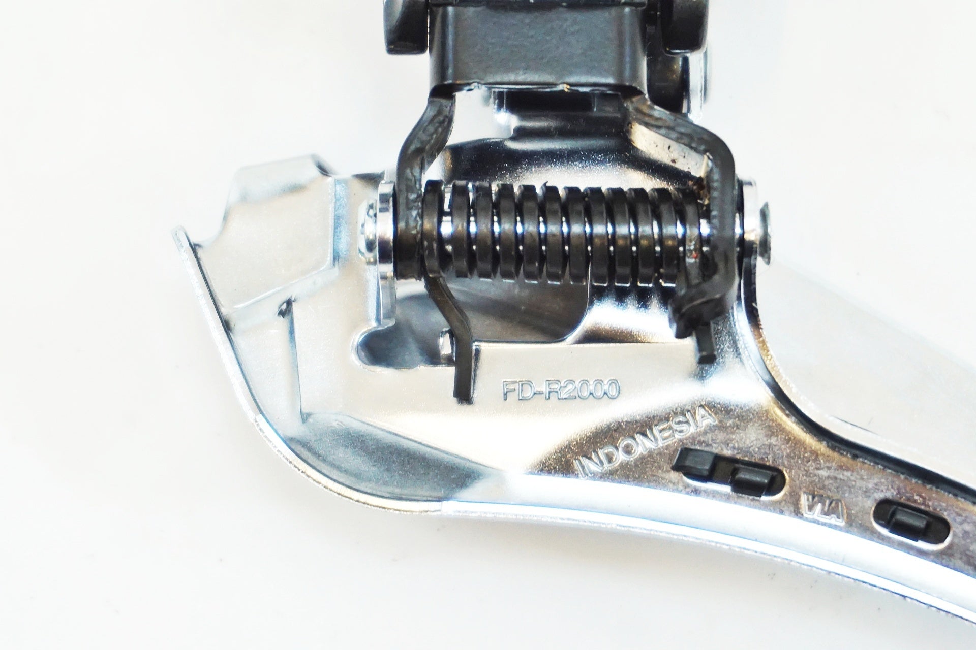 SHIMANO 「シマノ」 CLARIS FD-R2000 2×8S フロントディレイラー / 有明ガーデン店