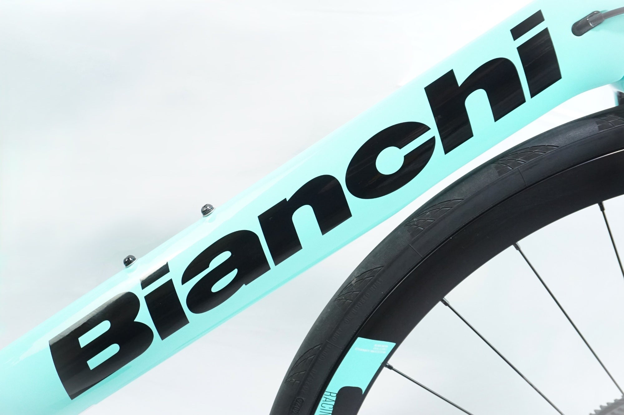 BIANCHI 「ビアンキ」 ARIA DISC 2022年モデル ロードバイク / 中目黒店