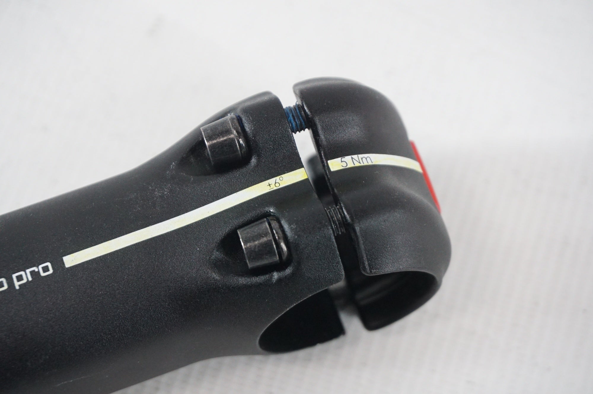 3T 「スリーティー」 APTO PRO Φ31.8 120mm 6° ステム / 阪急塚口店