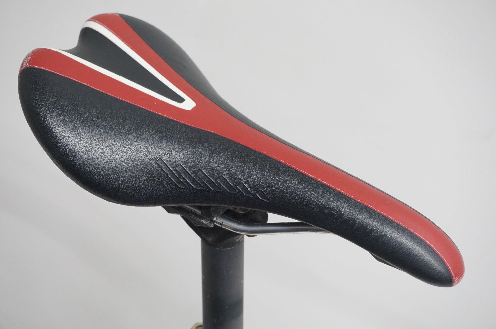 LOUIS GARNEAU 「ルイガノ」 LGS-CR07 2017年モデル ロードバイク / 福岡店