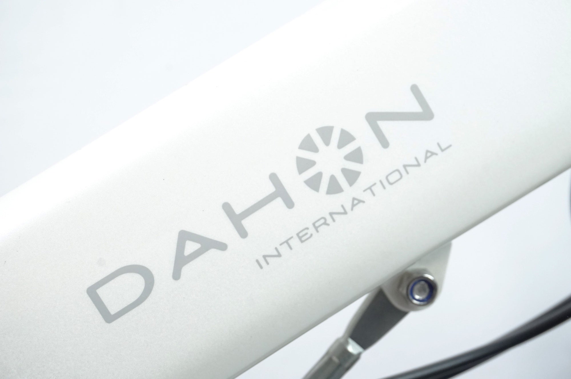 DAHON 「ダホン」 HIT D6 2020年モデル 20インチ 折りたたみ自転車 / 中目黒店