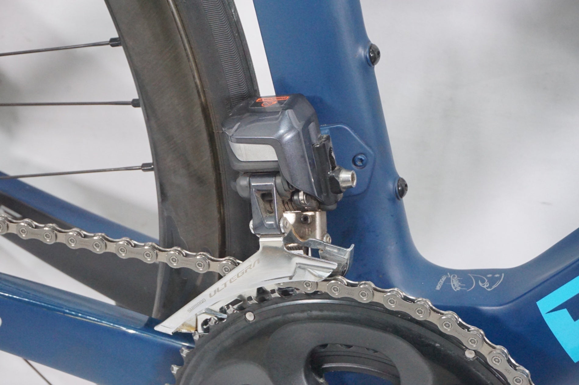 PINARELLO 「ピナレロ」 PRINCE 2021年カスタム ロードバイク / AKIBA店