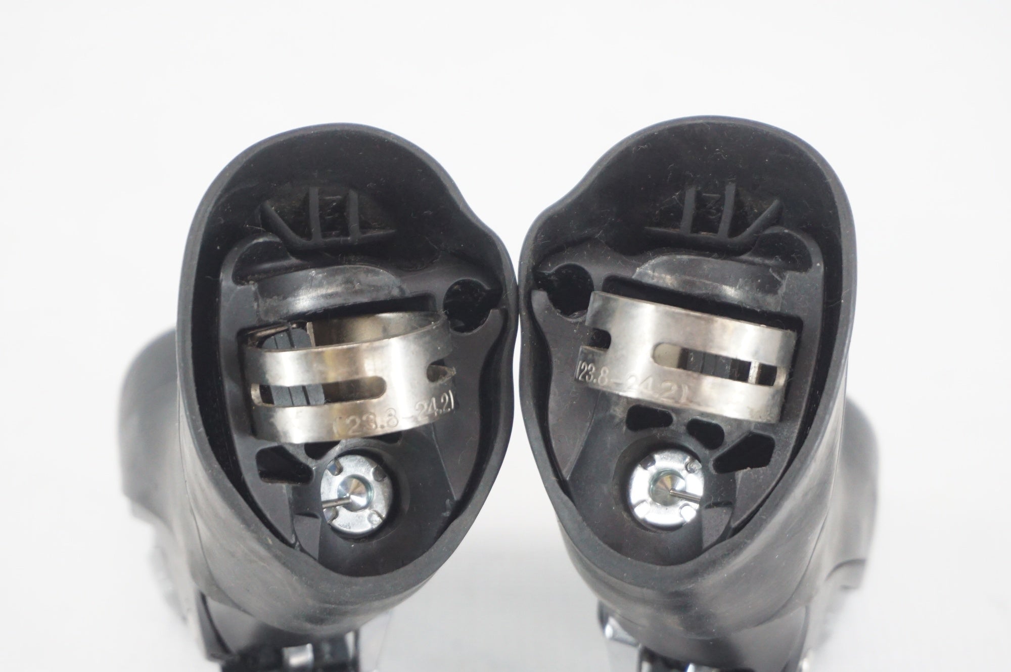 SHIMANO 「シマノ」 CLARIS ST-R2000 デュアルコントロールレバー / 阪急塚口店