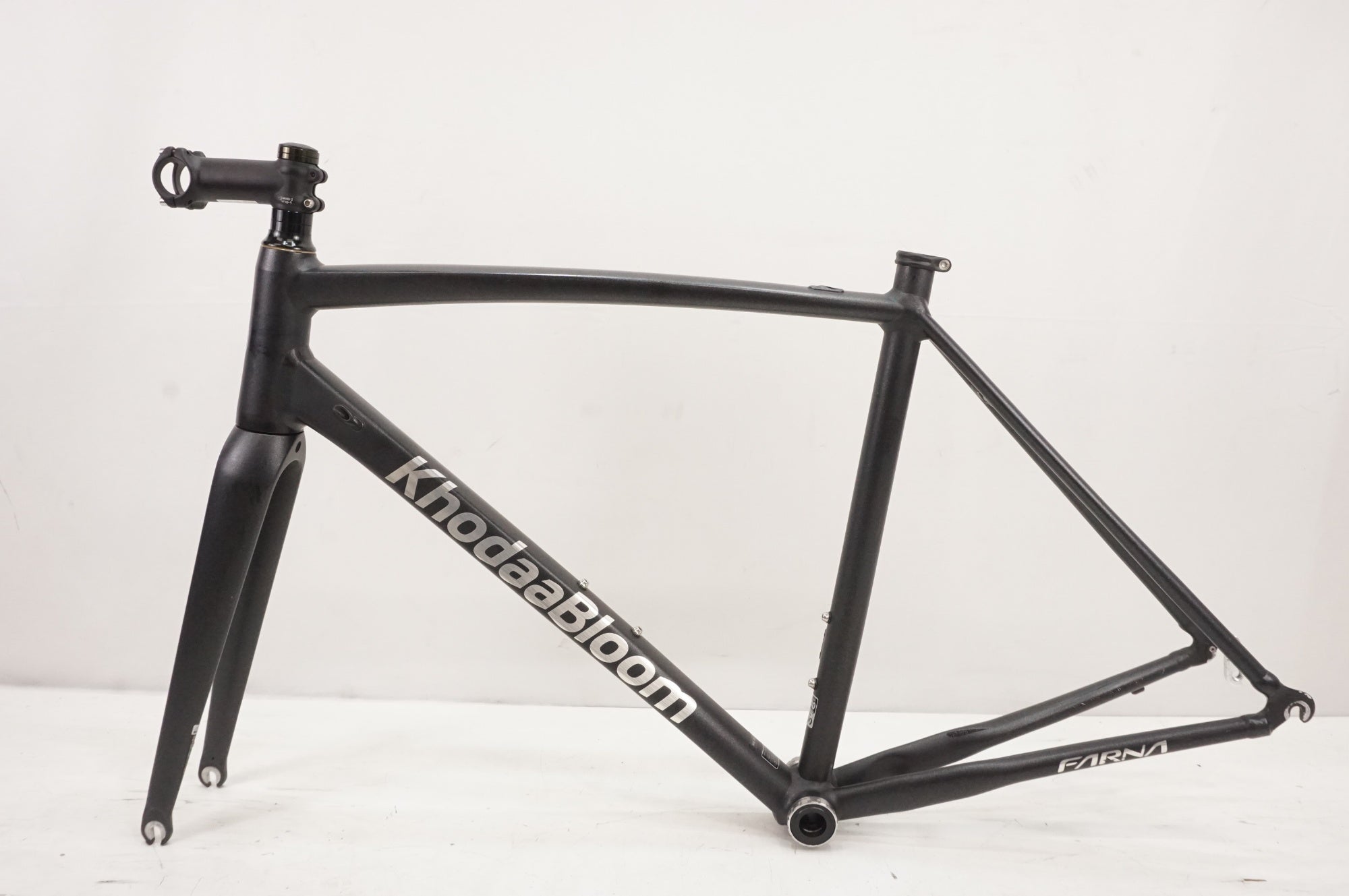 KHODAABLOOM 「コーダーブルーム」 FARNA 2024年モデル フレームセット / 大宮店