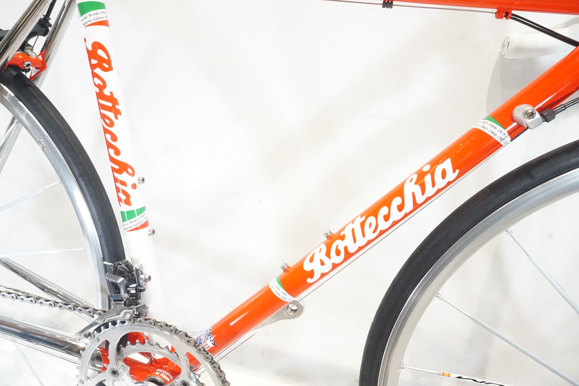 BOTTECCHIA 「ボッテキア」 LEGGENDARIA 2017年モデル ロードバイク / 横浜戸塚店