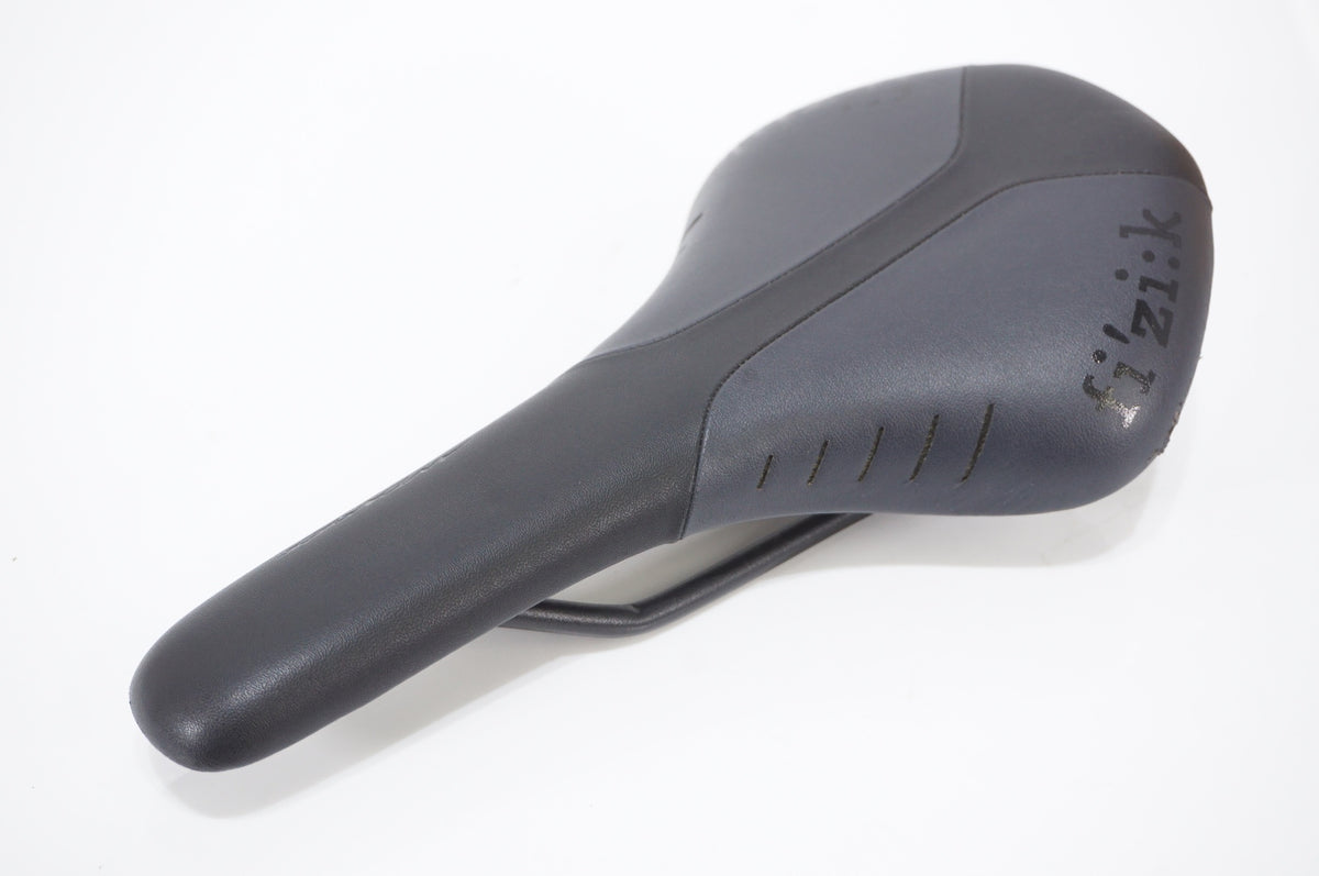 FIZIK 「フィジーク」 ANTARES R7 サドル / AKIBA店