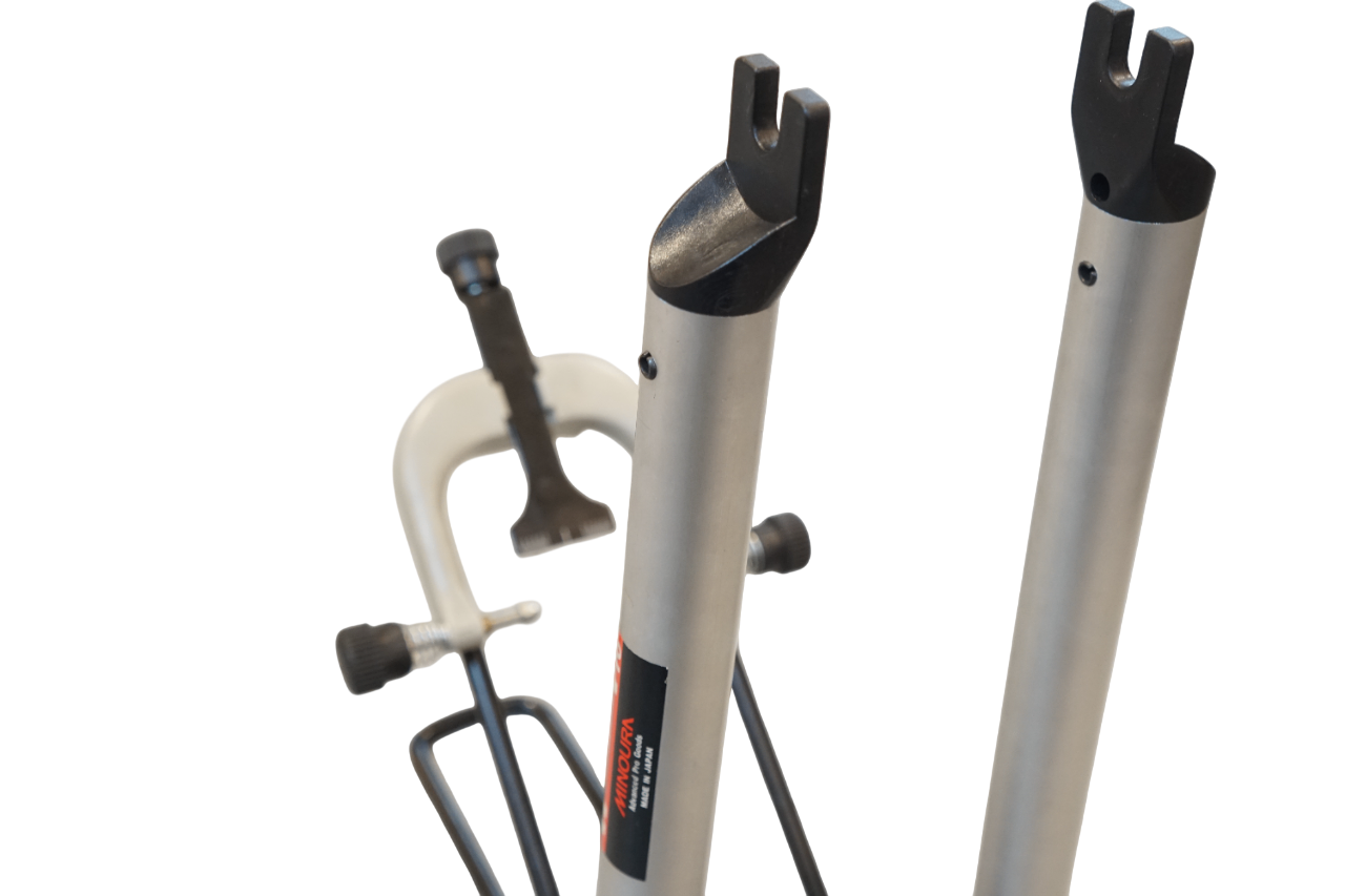 MINOURA 「ミノウラ」 WORKMAN PRO 振れ取り台 / バイチャリ浦和ベース