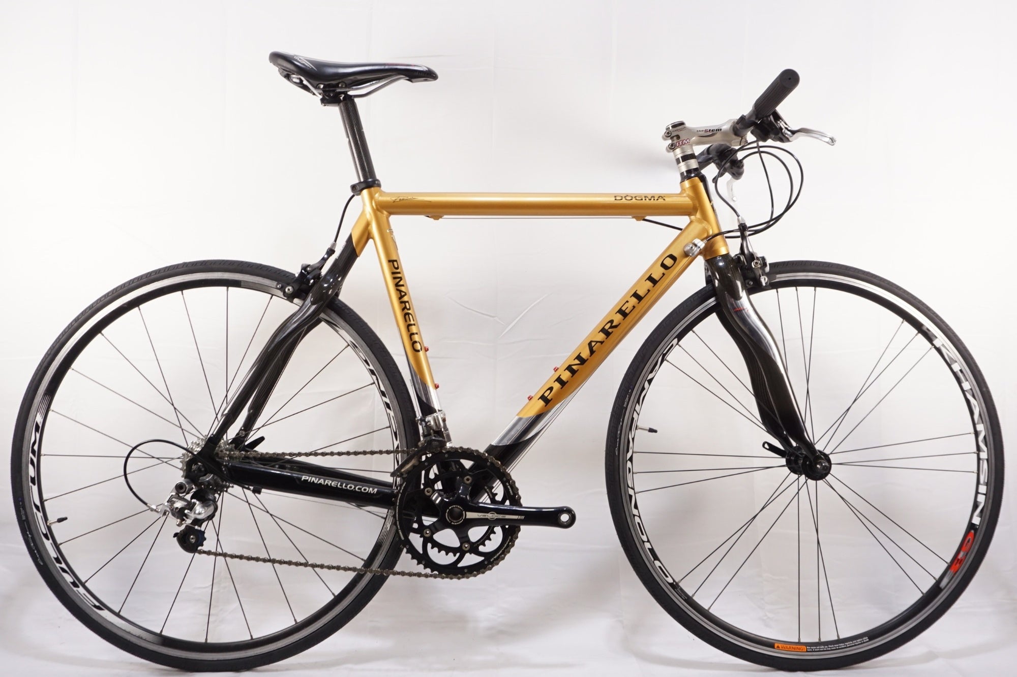 PINARELLO 「ピナレロ」 DOGMA カスタム 2005年モデル フラットバーロード / 中目黒店