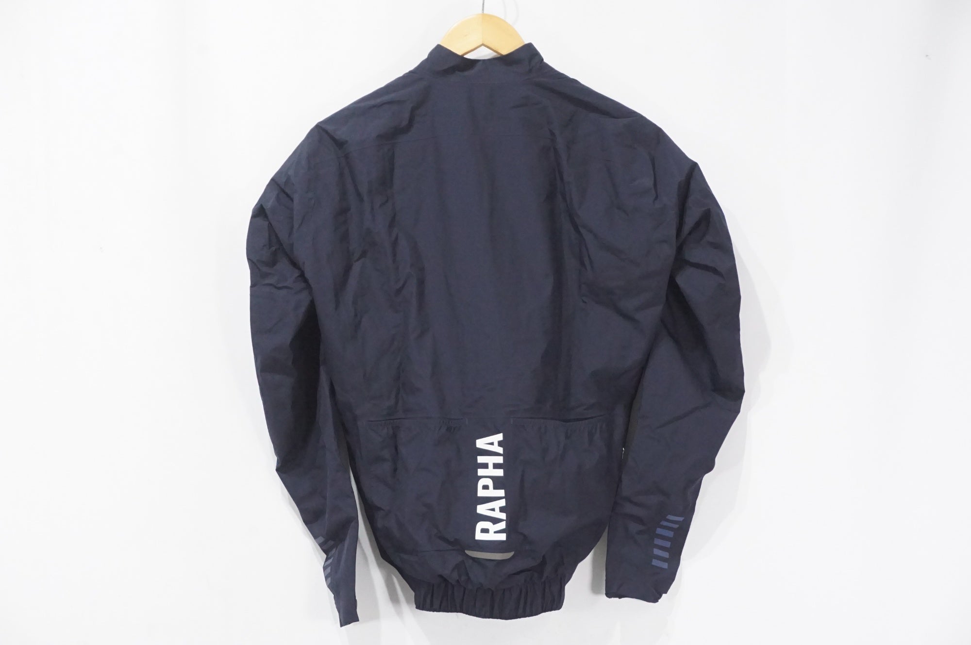 RAPHA 「ラファ」 PRO TEAM INSULATED RAIN JACKET Mサイズ ジャケット / AKIBA店