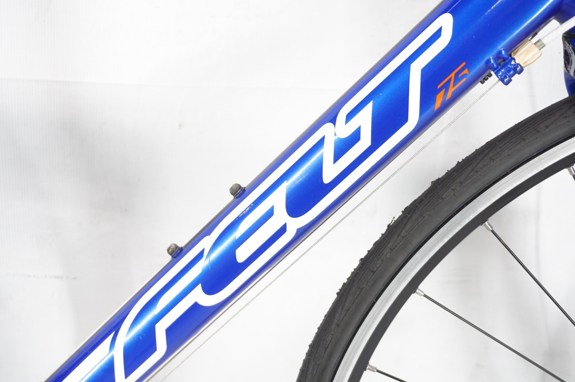 FELT 「フェルト」 F75 2014年モデル ロードバイク / 阪急塚口店