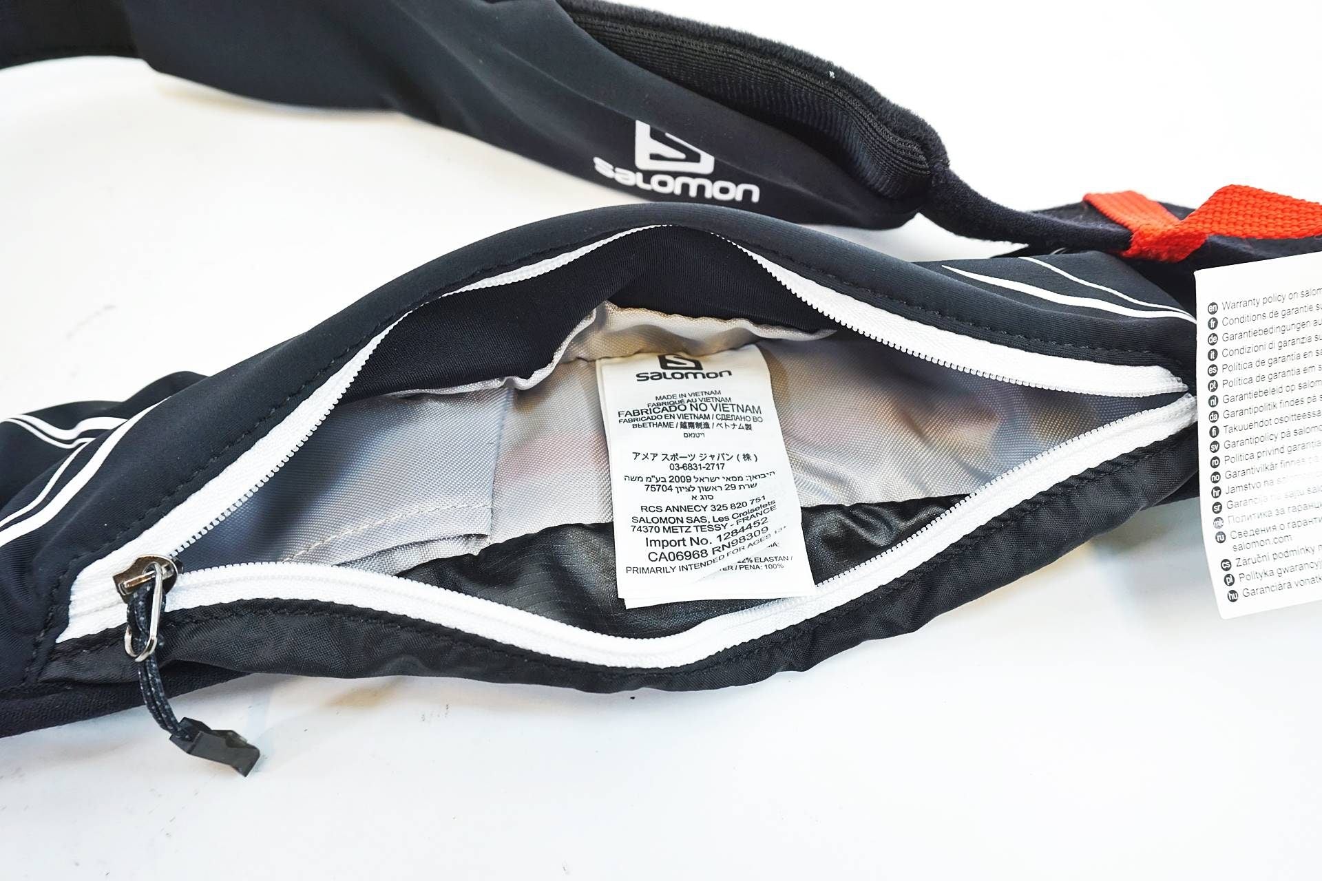 SALOMON 「サロモン」 AGILE 250 ポーチ / 有明ガーデン店