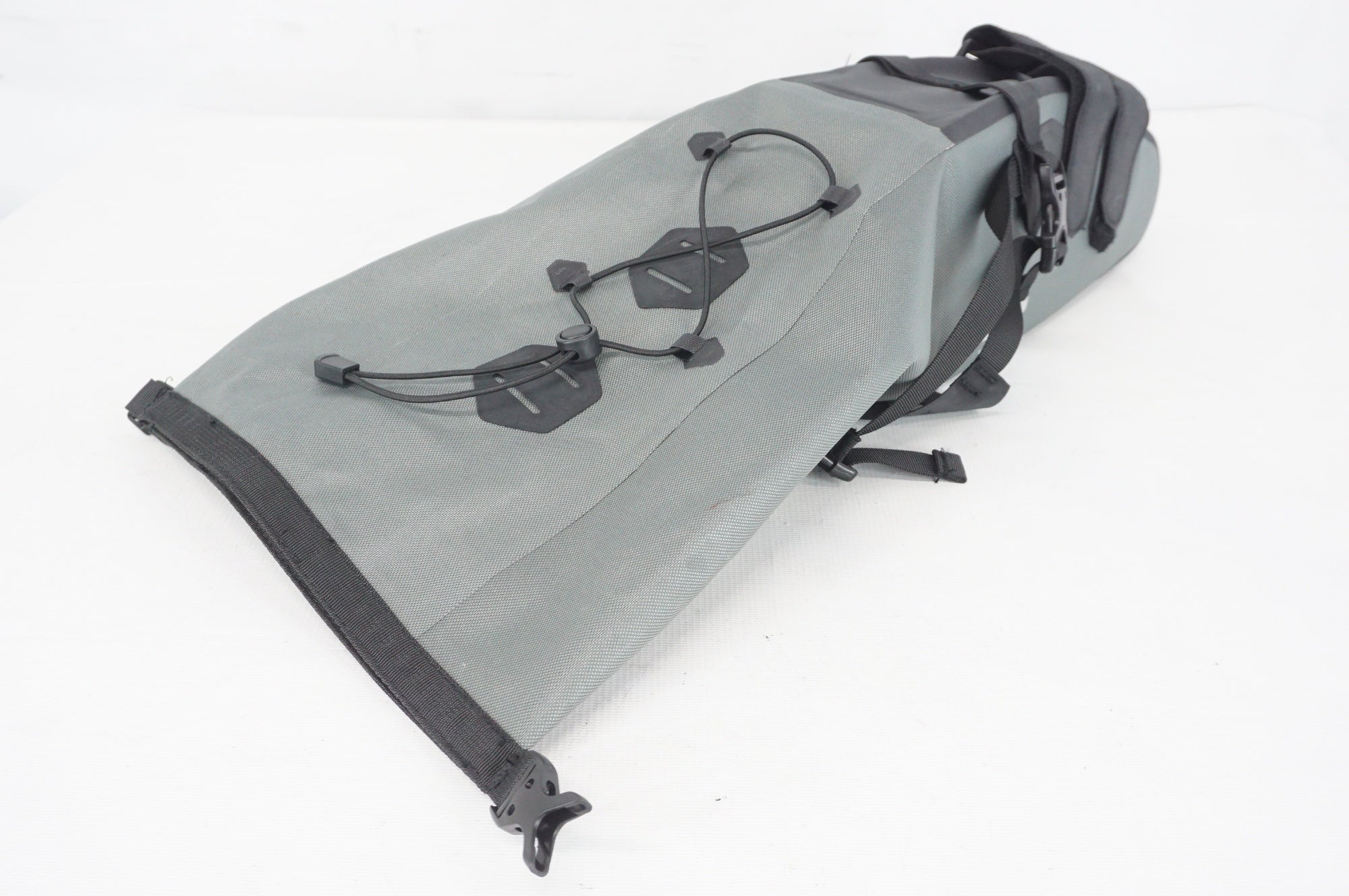 R250 「アールニーゴーマル」 サドルバッグ / 阪急塚口店