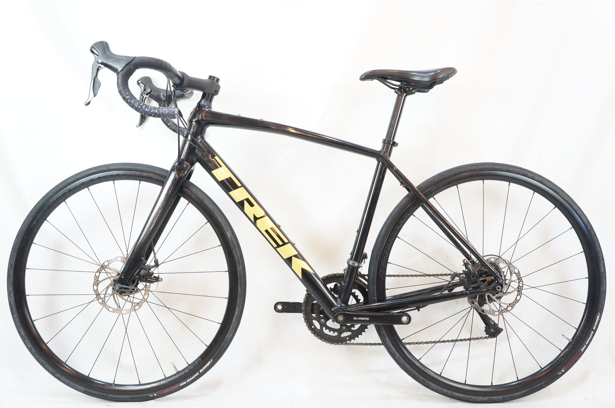 TREK 「トレック」 DOMANE AL2 DISC 2021年モデル ロードバイク / バイチャリ浦和ベース