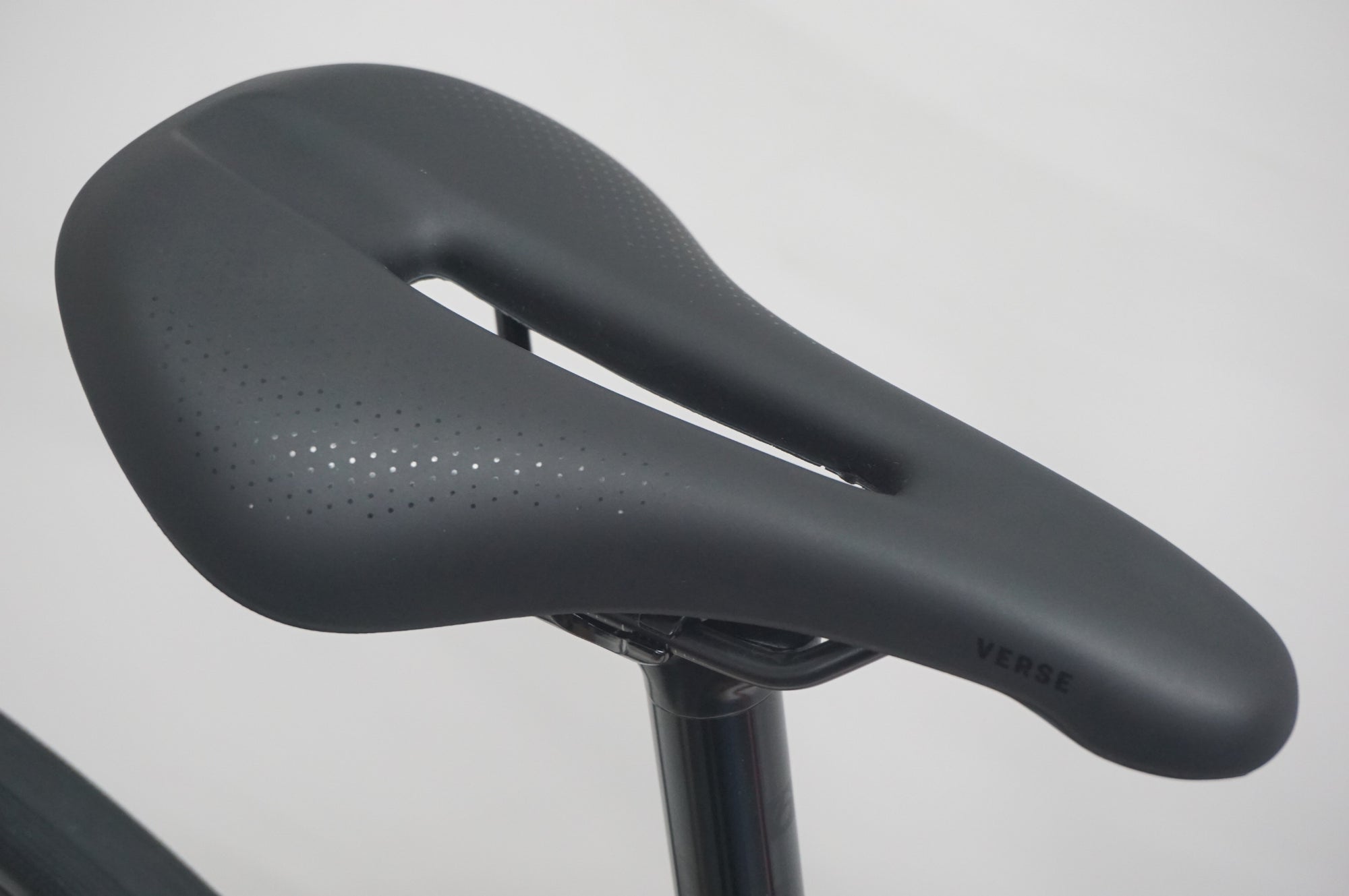 TREK 「トレック」 DOMANE AL 2 GEN 4 2025年モデル ロードバイク / 福岡店