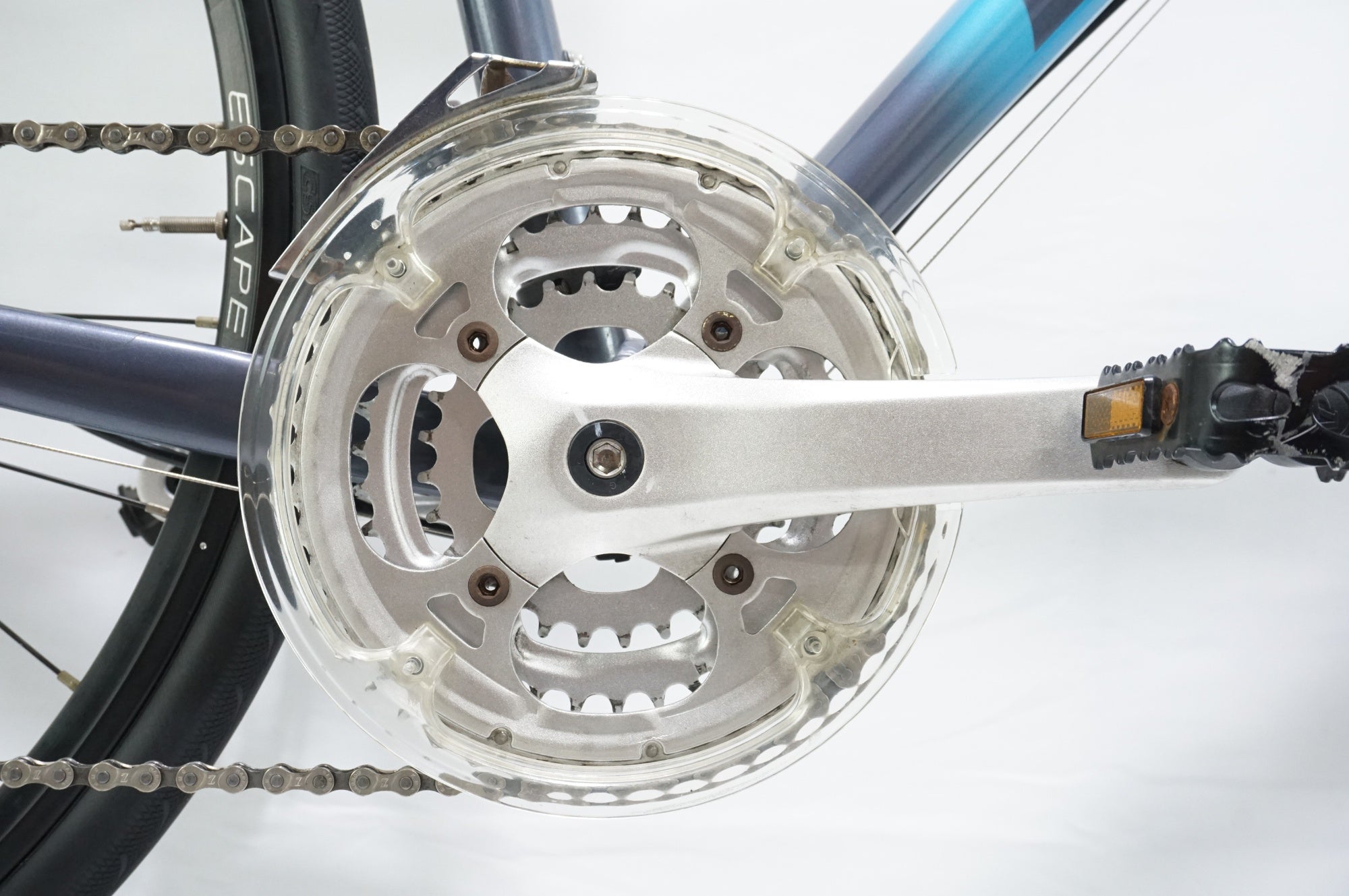 GIANT 「ジャイアント」 ESCAPE R3 DISC MS 2022年モデル クロスバイク / 中目黒店