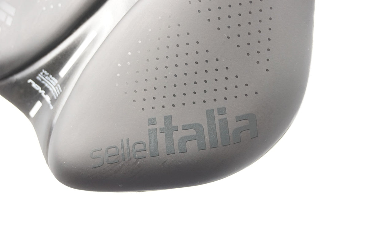 SELLE ITALIA 「セライタリア」 NOVUS BOOST EVO サドル / 奈良店