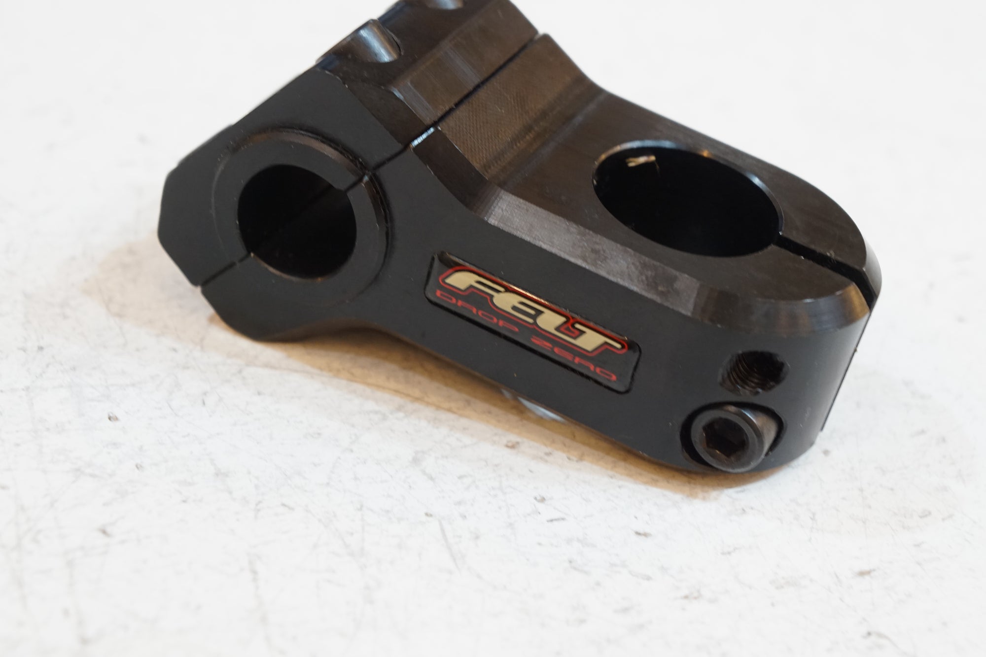 FELT 「フェルト」 DROP ZERO φ25.4 50mm ステム / バイチャリ浦和ベース