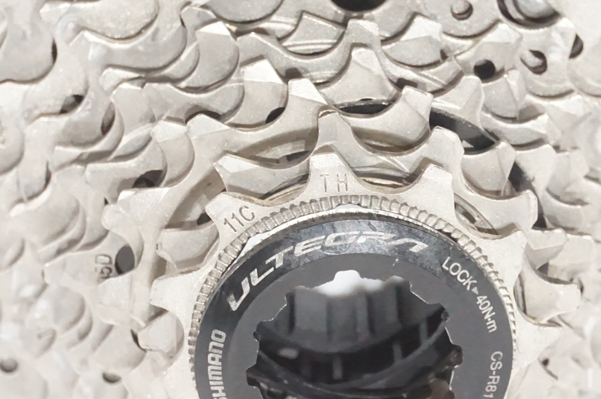 SHIMANO 「シマノ」 ULTEGRA CS-R8100 11-30T スプロケット / AKIBA店