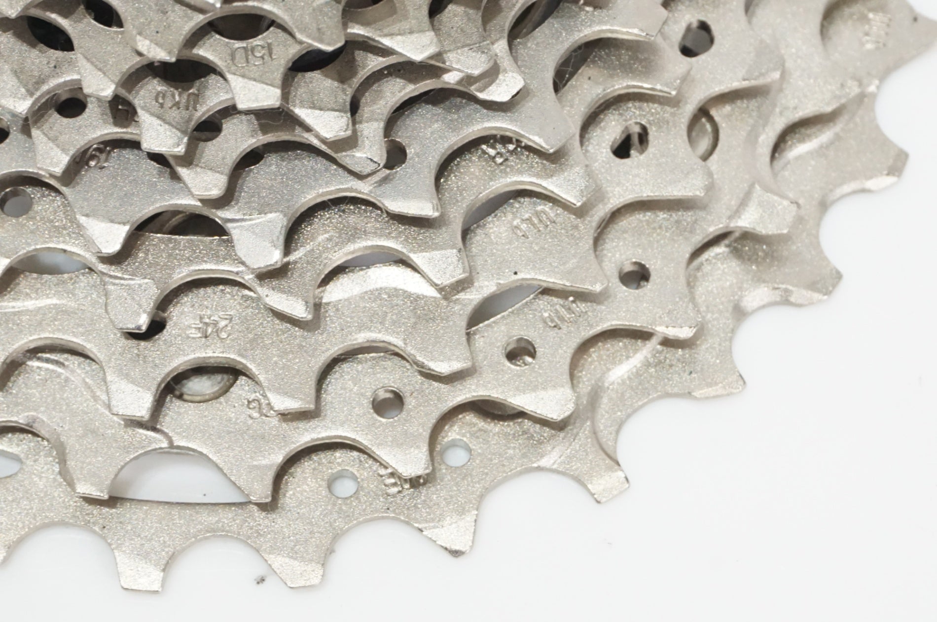 SHIMANO 「シマノ」 ULTEGRA CS-R8100 11-30T スプロケット / AKIBA店