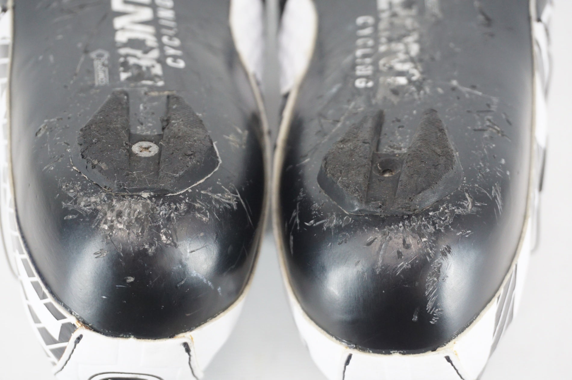 BONT 「ボント」 RIOT ROAD+ 43(27.0cm) シューズ / 阪急塚口店