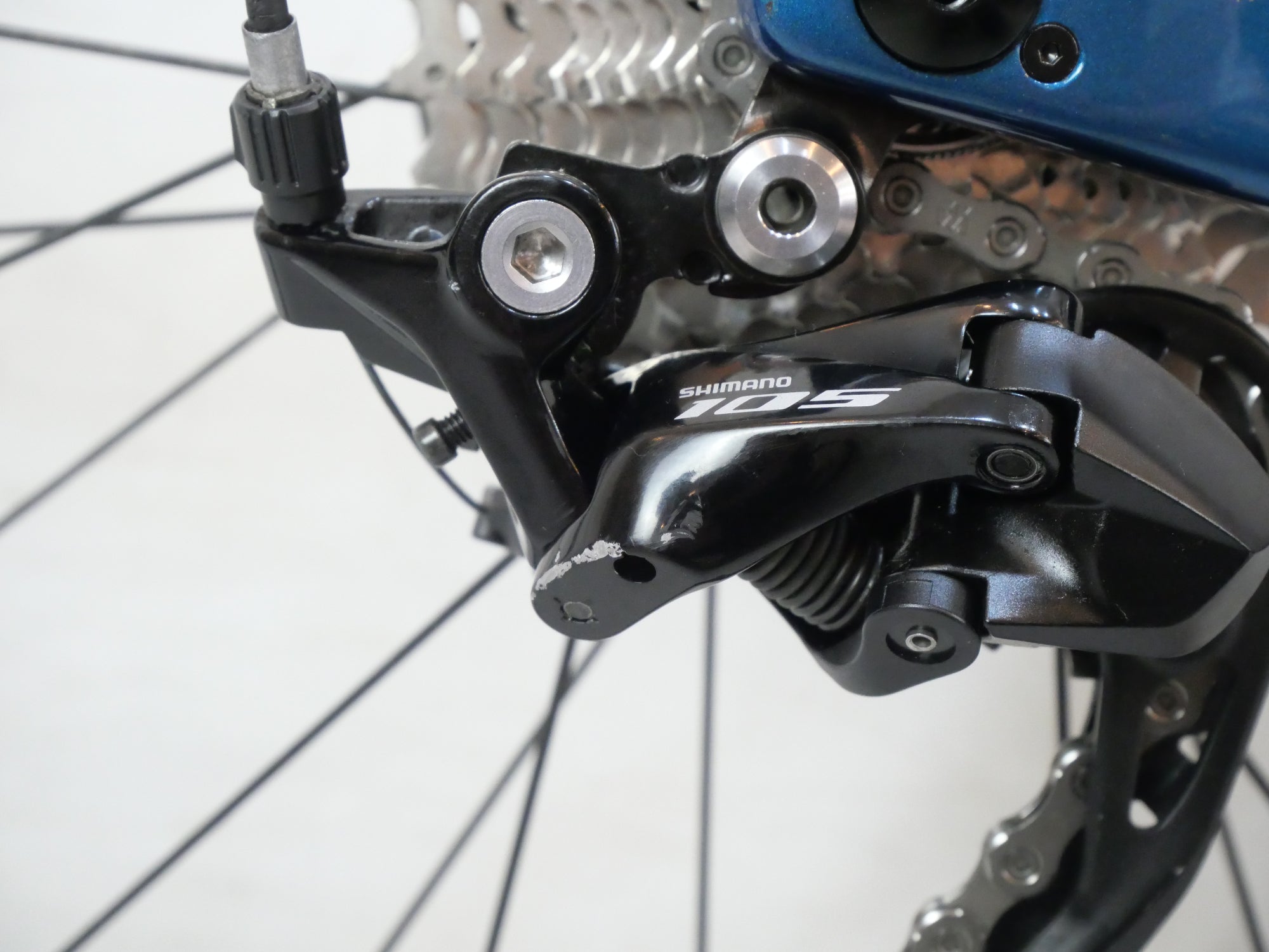 LOOK 「ルック」 785 HUEZ DISC 105 2020年モデル ロードバイク / バイチャリ浦和ベース