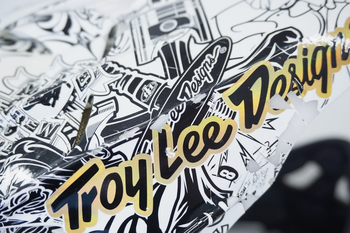 TROY LEE DESIGNS 「トロイリーデザインズ」D2 XLサイズ ヘルメット / 京都八幡店