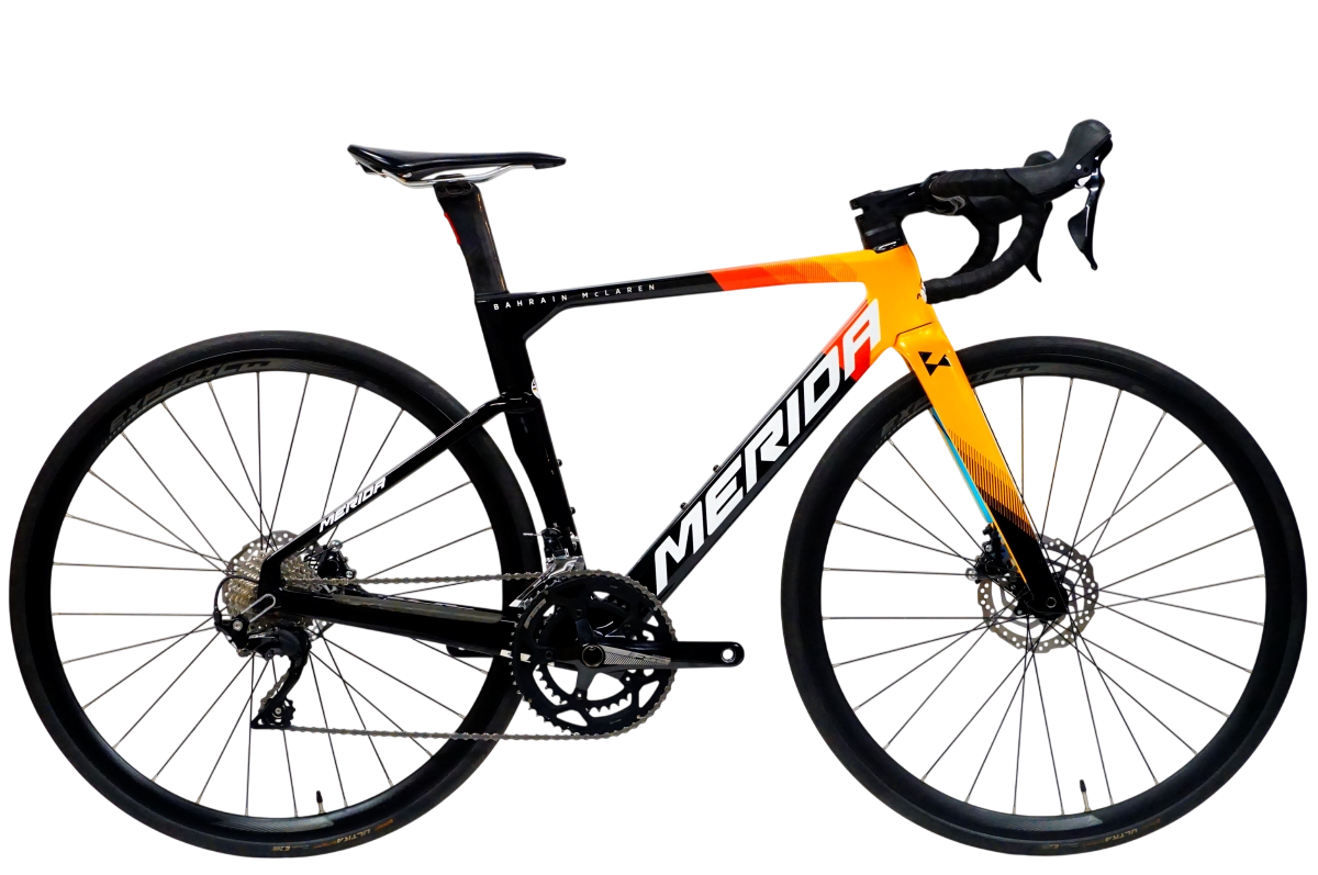 MERIDA 「メリダ」 REACTO 4000 DISC 2021年モデル ロードバイク