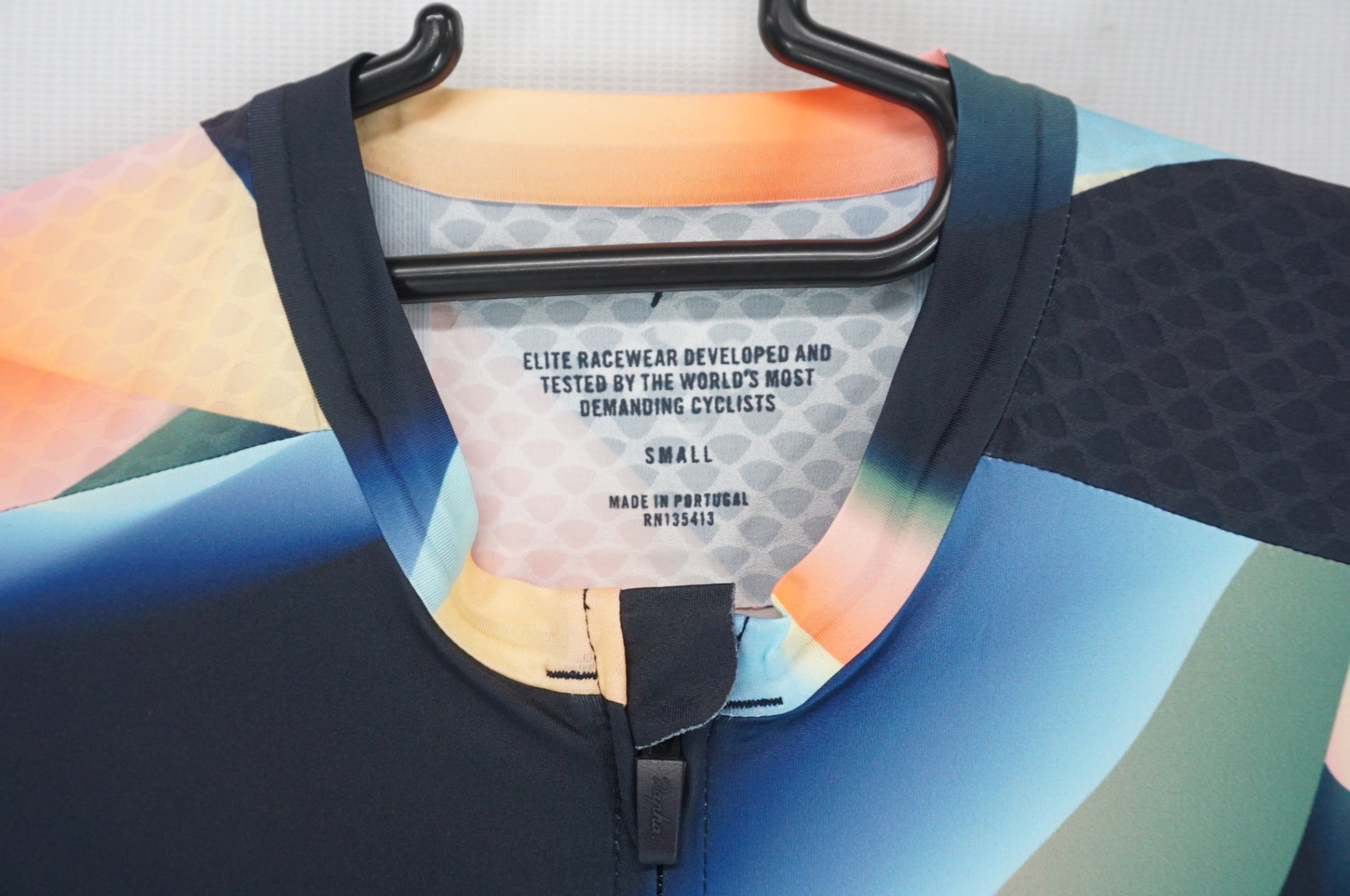 RAPHA 「ラファ」 ATHLETES PRO TEAM AERO Sサイズ ジャージ / 阪急塚口店