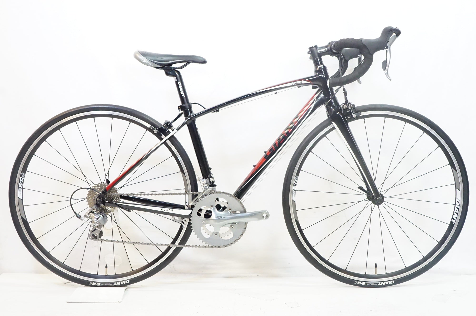 GIANT 「ジャイアント」 LIV AVAIL 2 2013年モデル ロードバイク / 熊谷本店