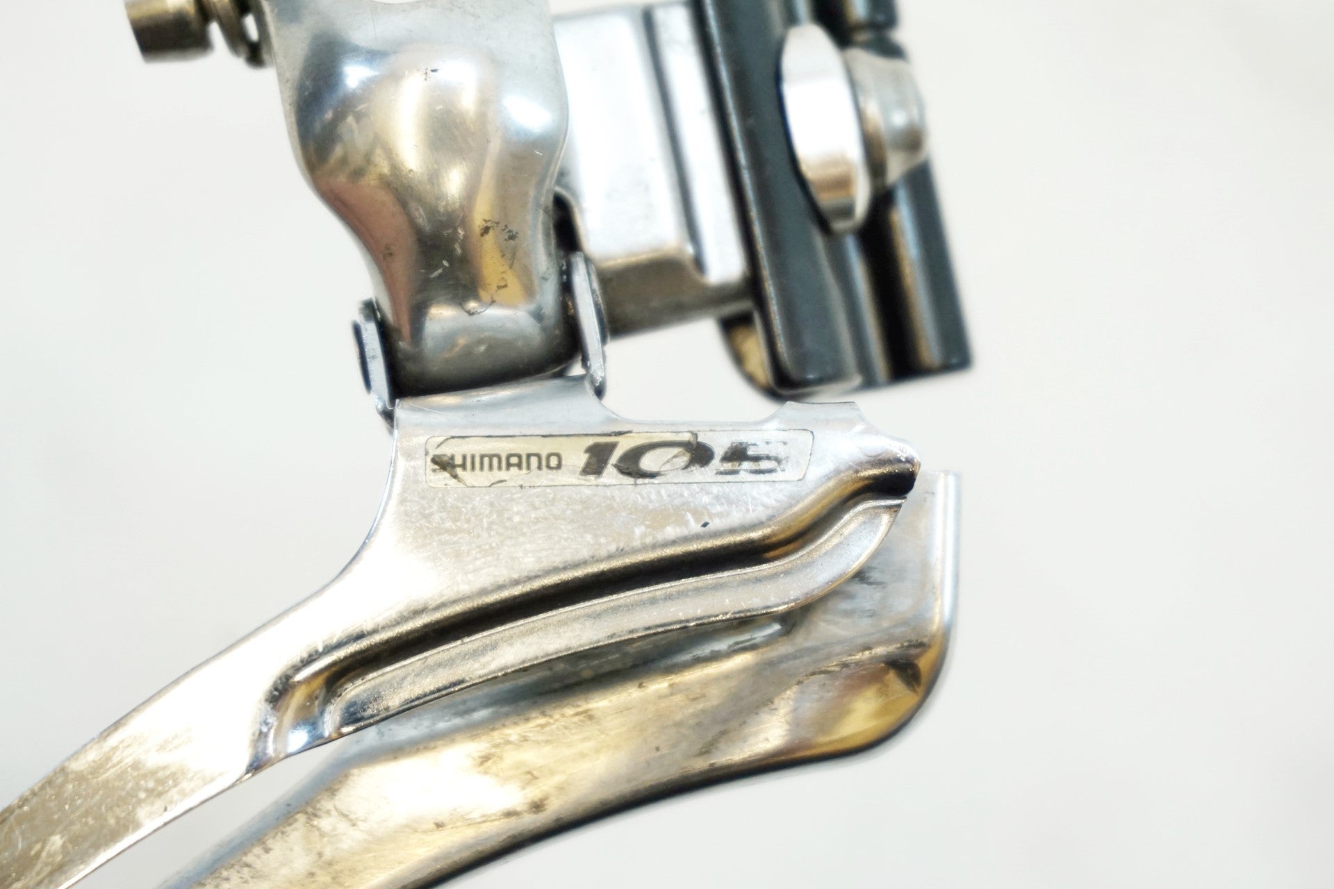 SHIMANO 「シマノ」 105 FD-5600 フロントディレイラー / 有明ガーデン店