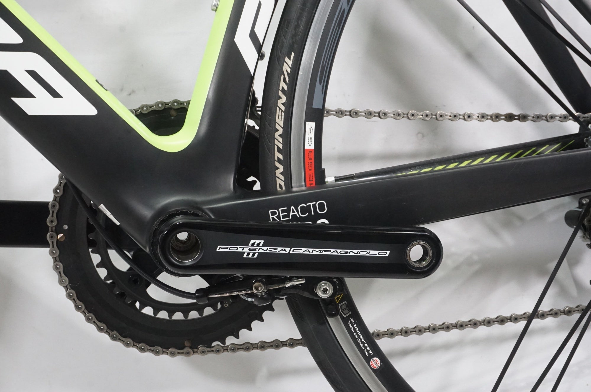 MERIDA 「メリダ」 REACTO 4000 カスタム 2016年モデル ロードバイク / AKIBA店