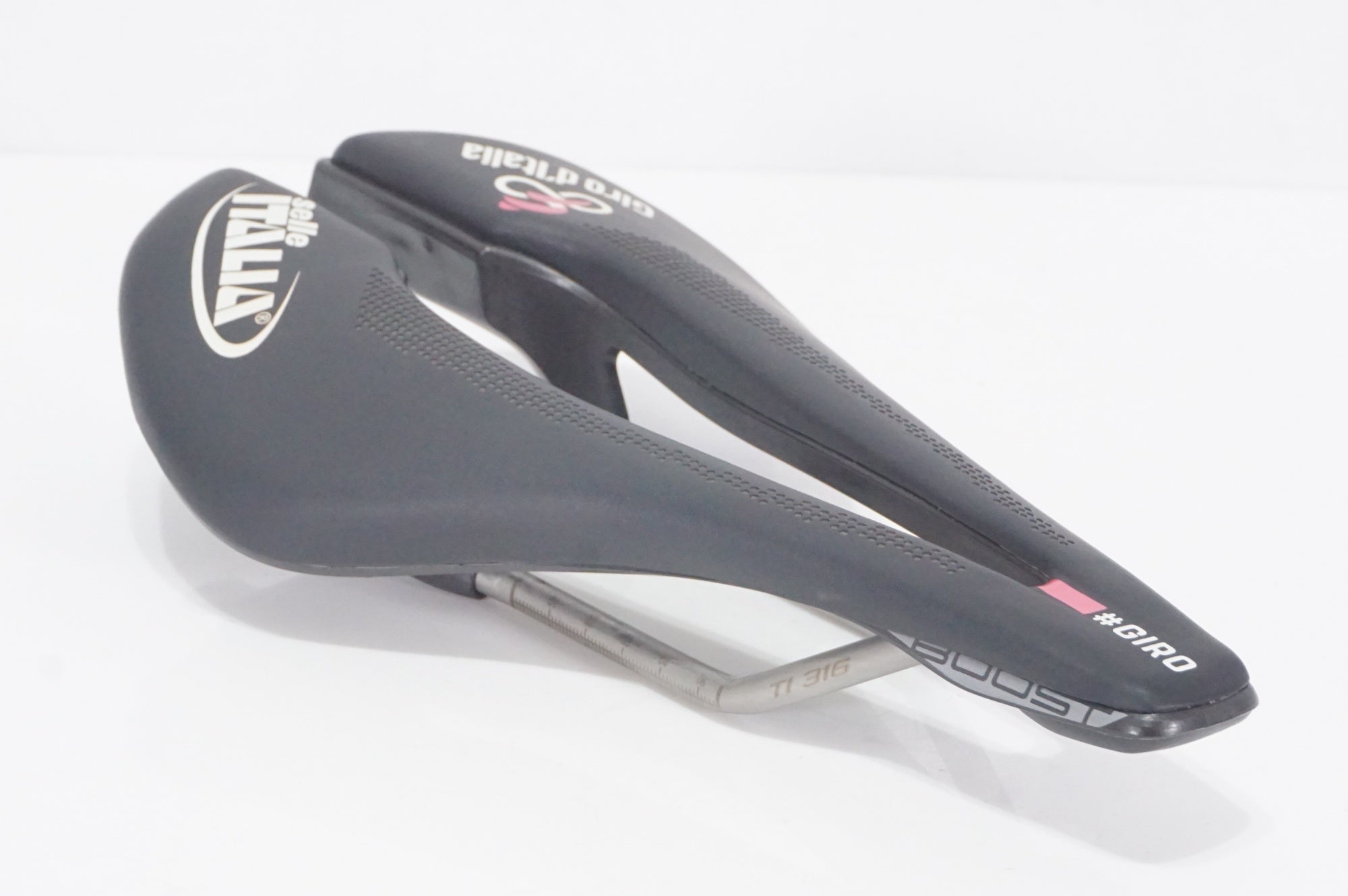 セライタリア Giro限定サドル SP-01 Boost Superflow Amazon | SELLE ITALIA(セライタリア) SP-01 BOOST SUPERFLOW L