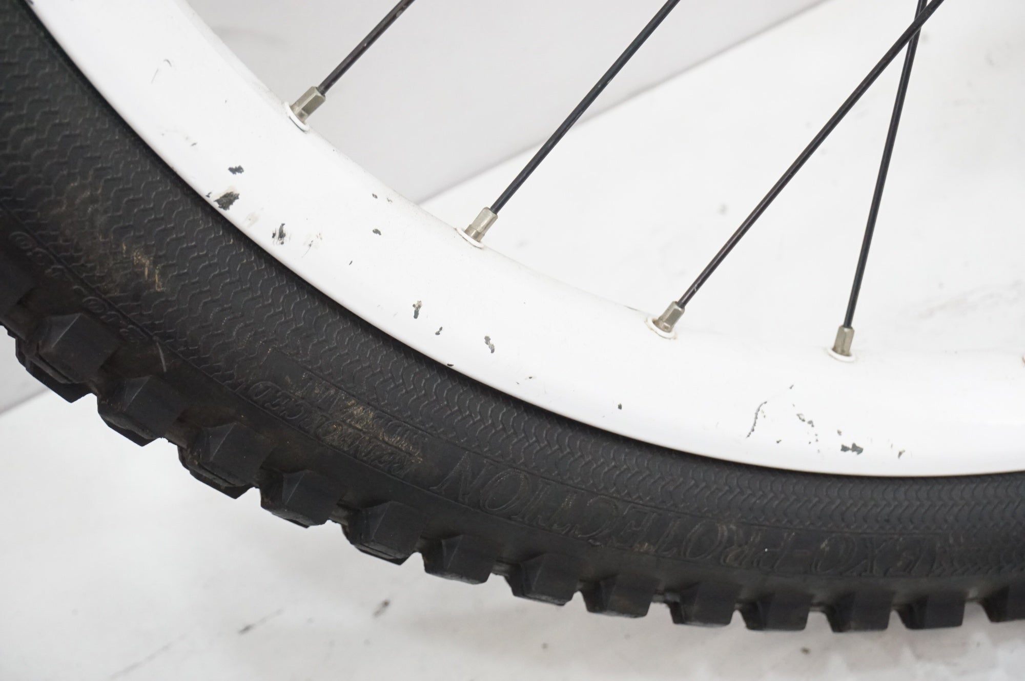 UNAUTHORIZED 「アンオーソライズド」 ハブ ノーブランドリム 手組 シマノ10S 26インチ ホイールセット / 大宮店