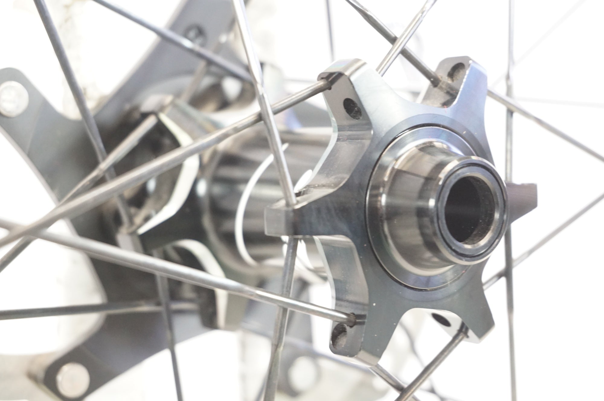 ZIPP 「ジップ」 404 FIRECREST DISC SHIMANO 11/12s ホイールセット / 宇都宮店