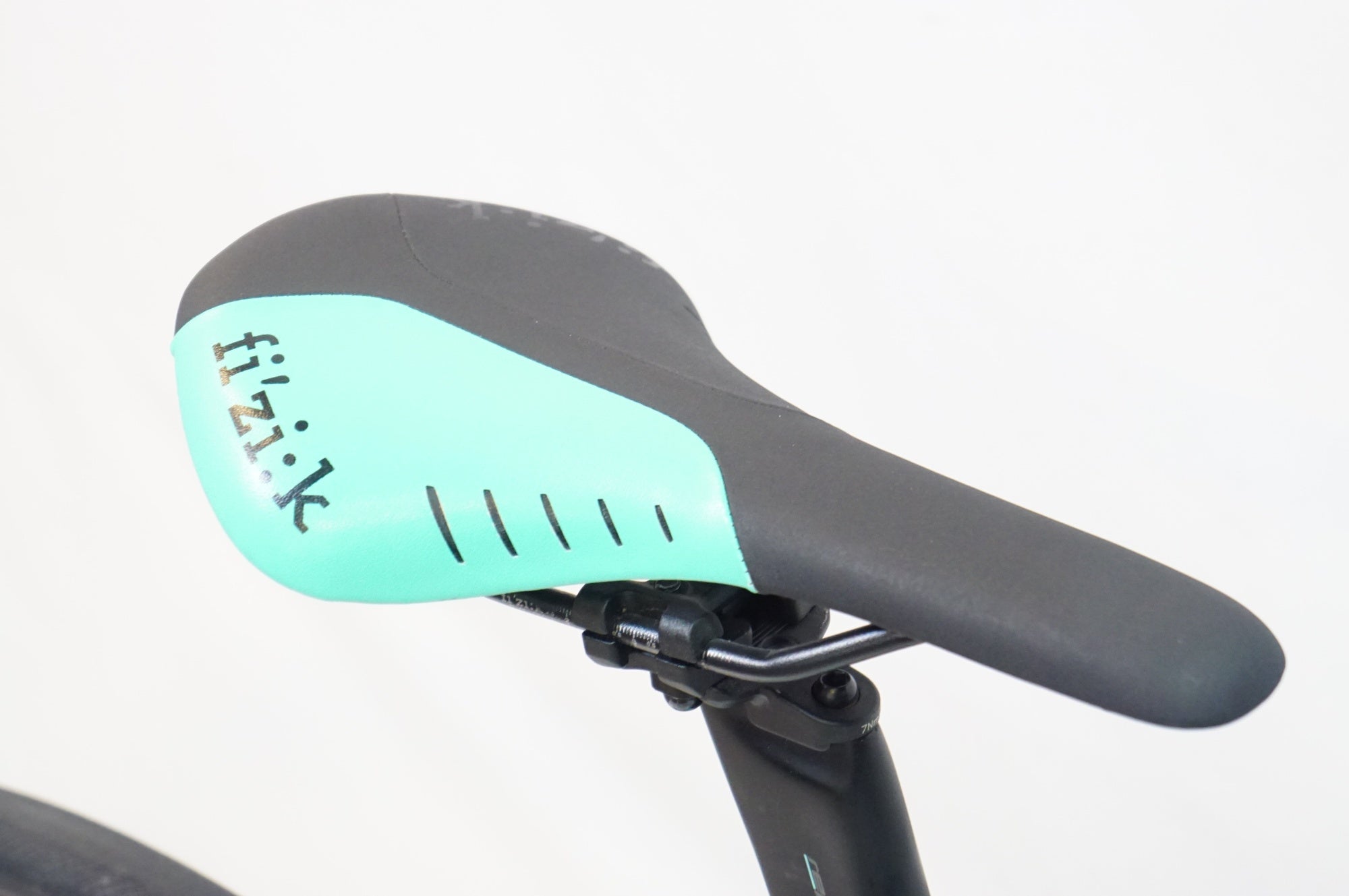 BIANCHI 「ビアンキ」 OLTRE XR3 DISC 105 2021年モデル ロードバイク / 熊谷本店